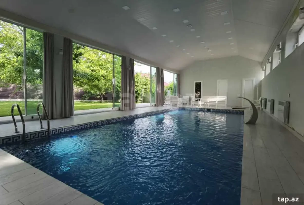 Kirayə verilir 5 otaqlı həyət evi 200 m²