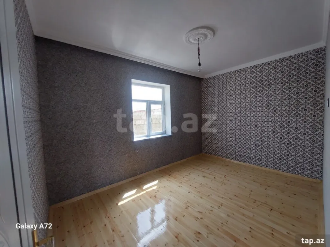 Satılır 3 otaqlı həyət evi