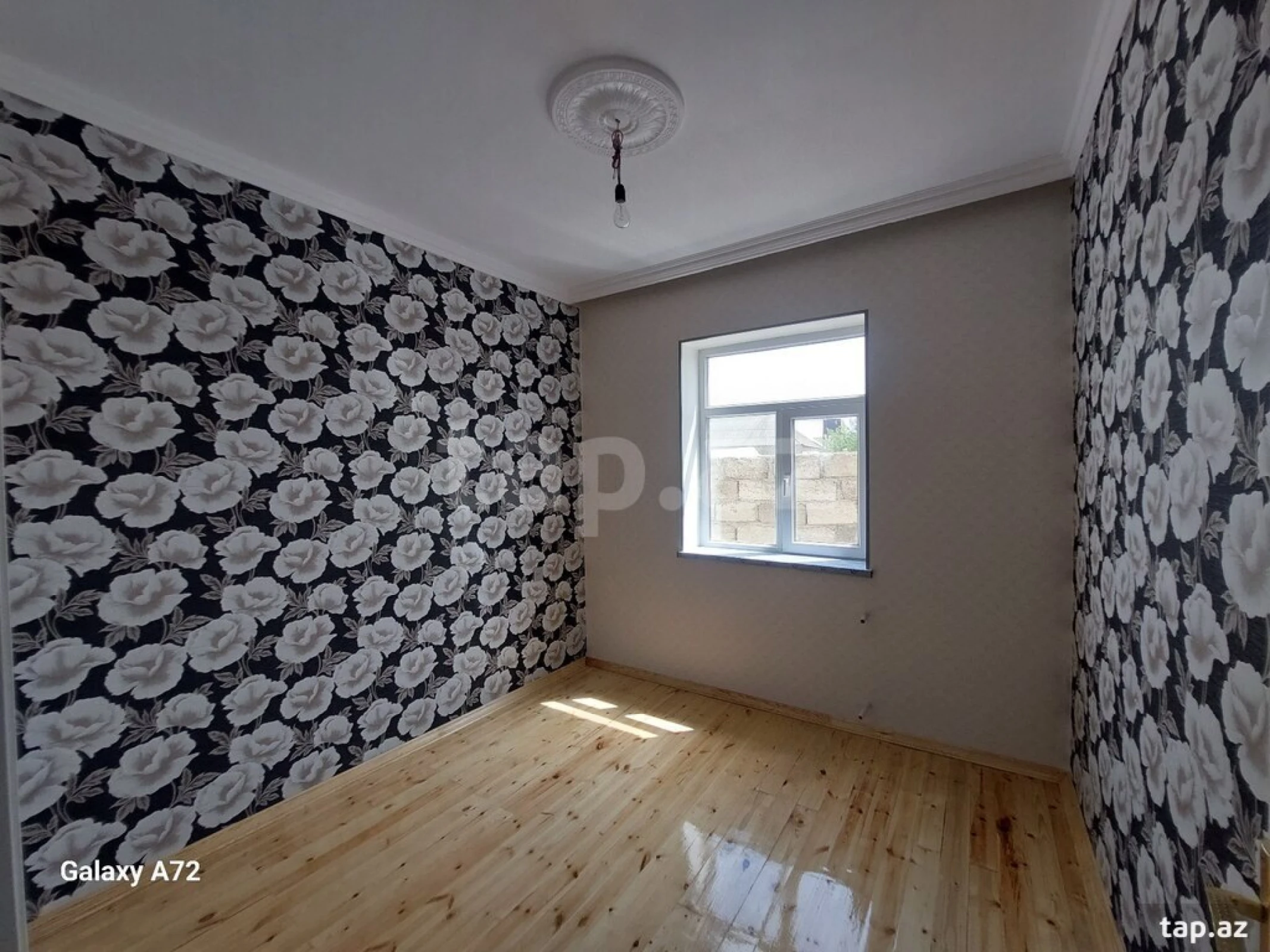 Satılır 3 otaqlı həyət evi