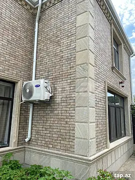 Satılır 5 otaqlı həyət evi 360 m²