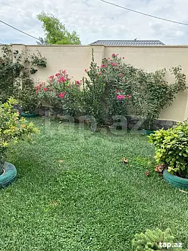 Satılır 5 otaqlı həyət evi 360 m²