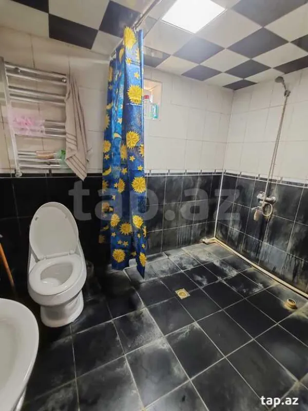 Satılır 3 otaqlı həyət evi