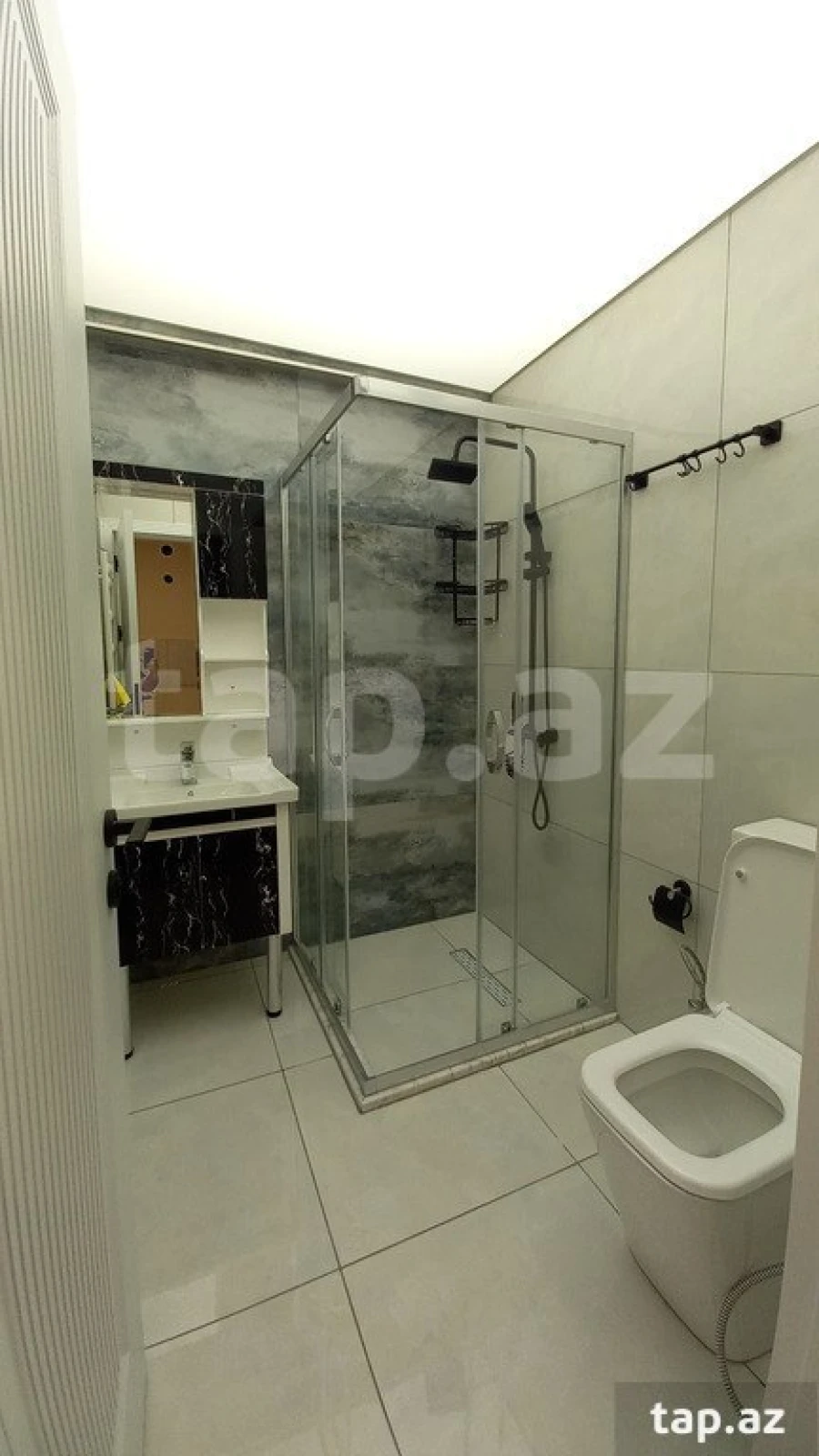 Satılır 2 otaqlı yeni tikili 74 m²