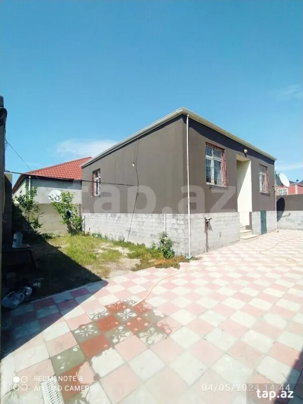 Satılır 3 otaqlı həyət evi