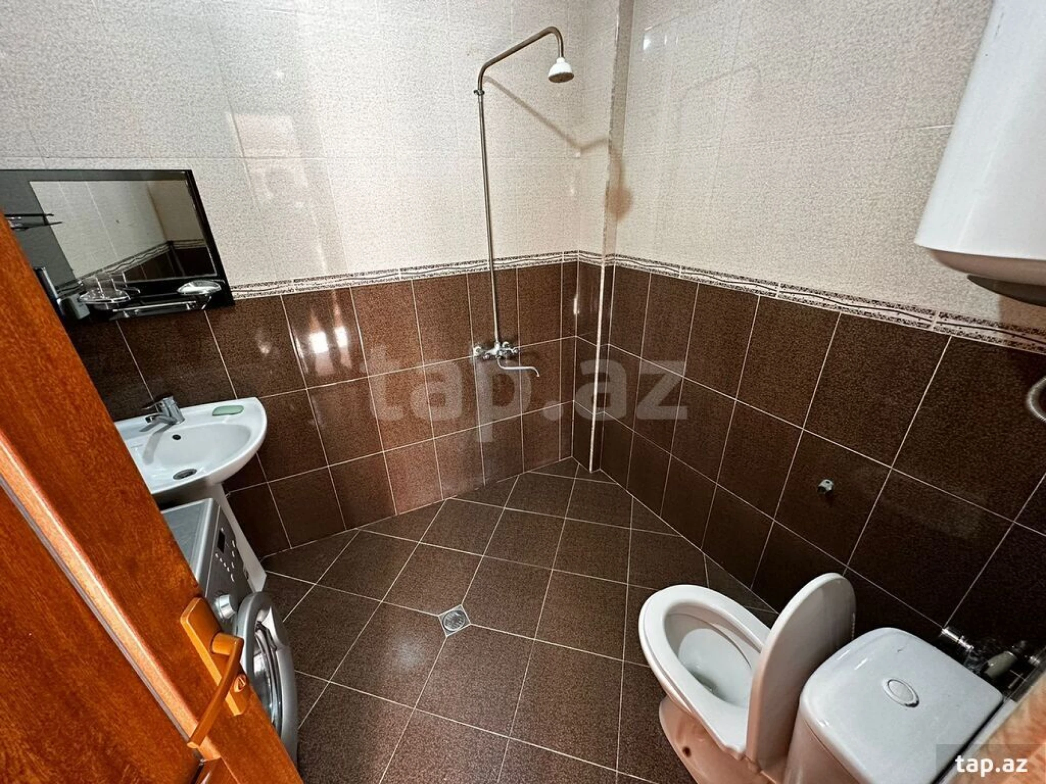 Kirayə verilir 2 otaqlı həyət evi