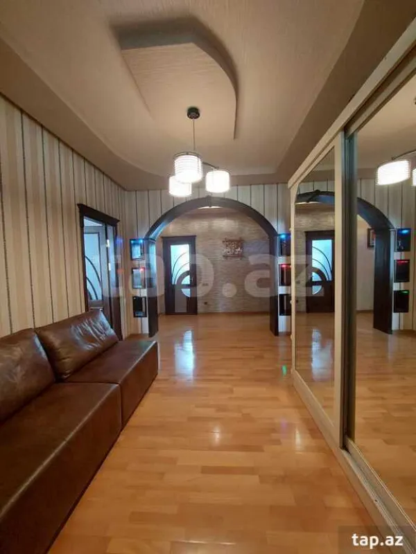 Kirayə verilir 4 otaqlı həyət evi