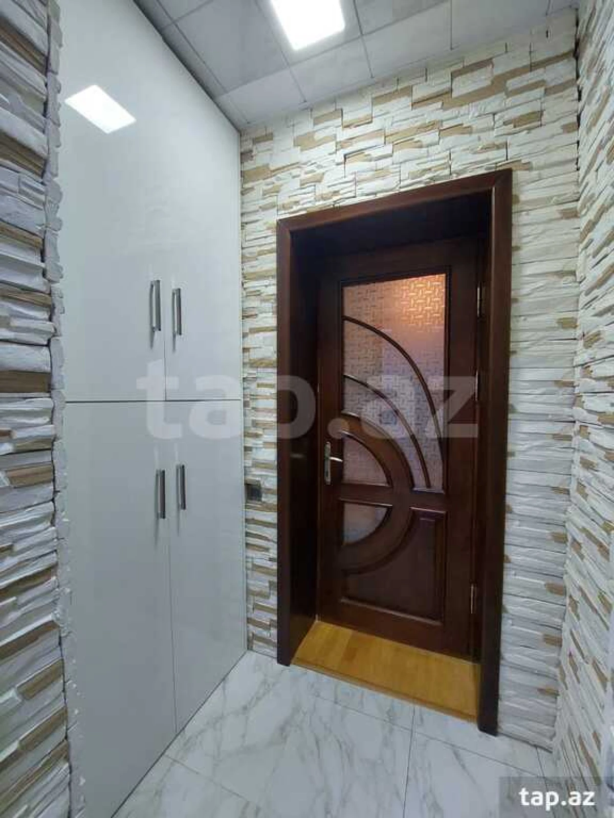 Kirayə verilir 4 otaqlı həyət evi