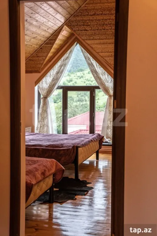 Kirayə verilir 3 otaqlı həyət evi