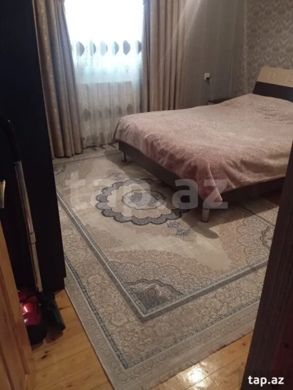 Satılır 3 otaqlı həyət evi