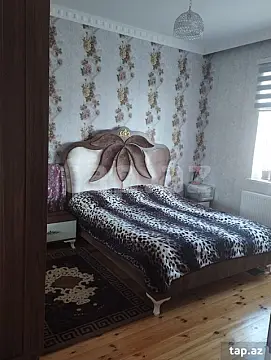 Satılır 3 otaqlı həyət evi