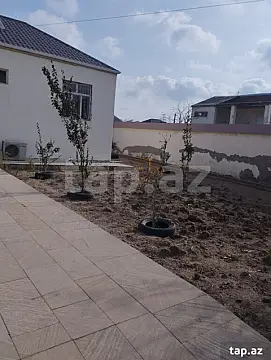 Satılır 3 otaqlı həyət evi