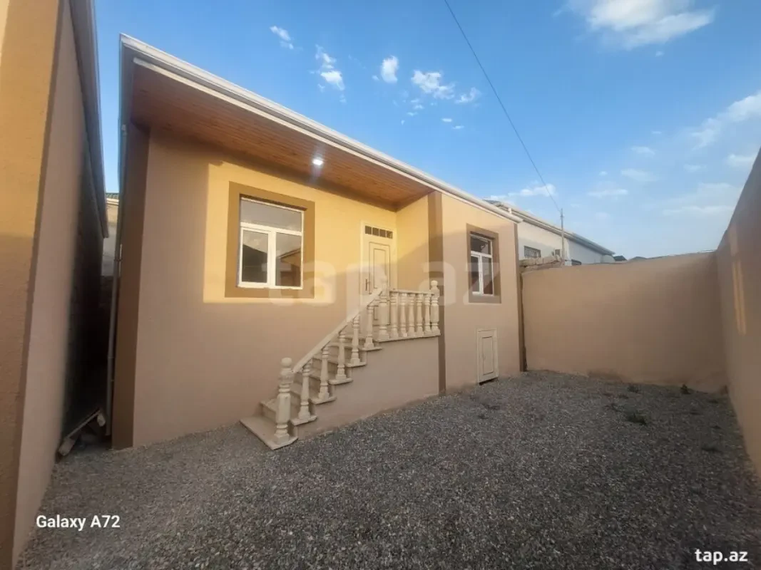 Satılır 3 otaqlı həyət evi 190 m²