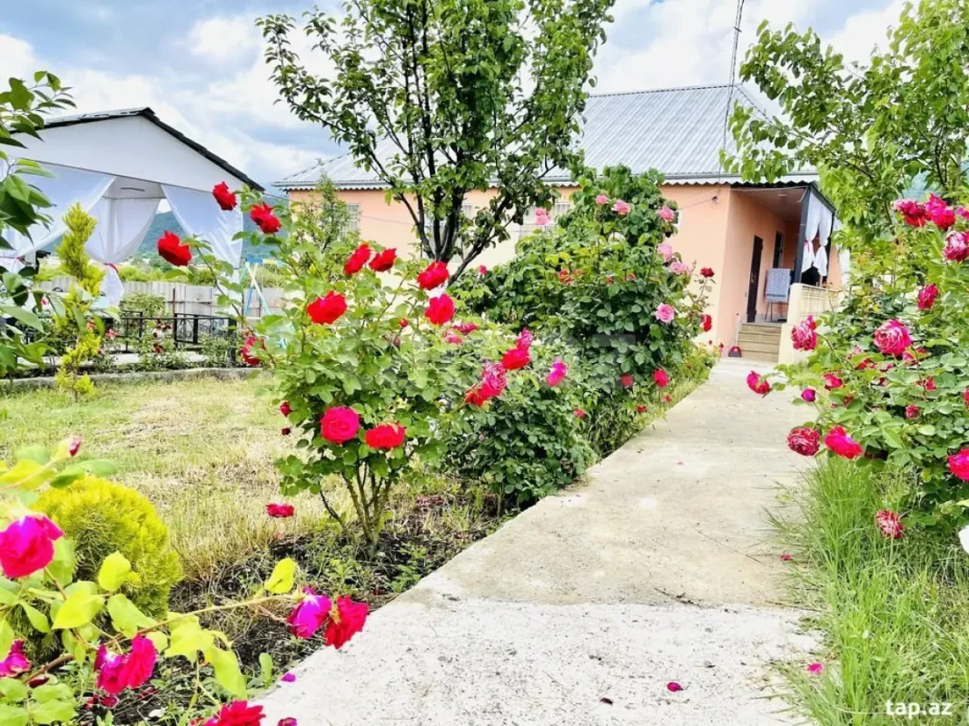 Kirayə verilir 4 otaqlı həyət evi 100 m²