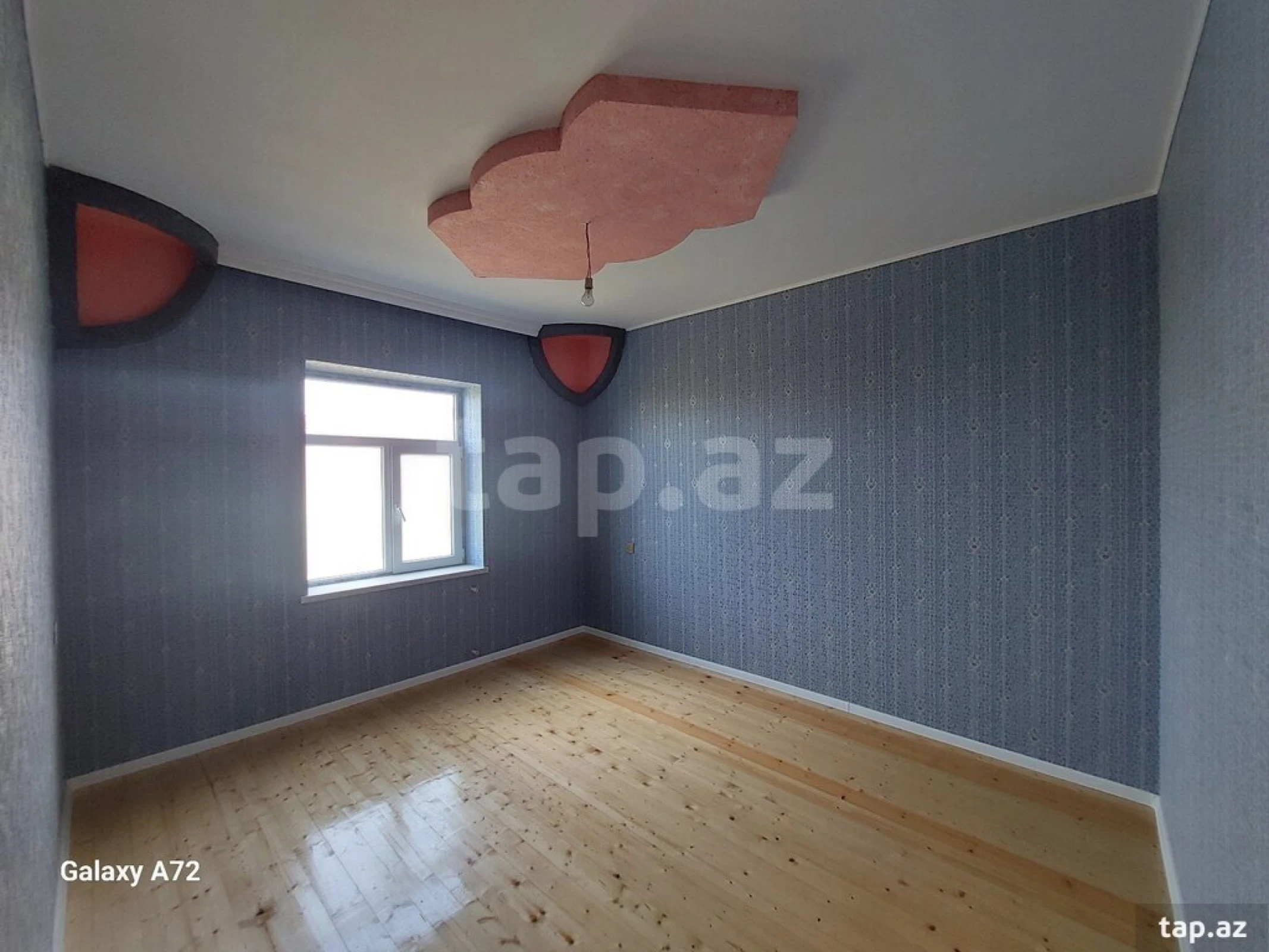 Satılır 3 otaqlı həyət evi