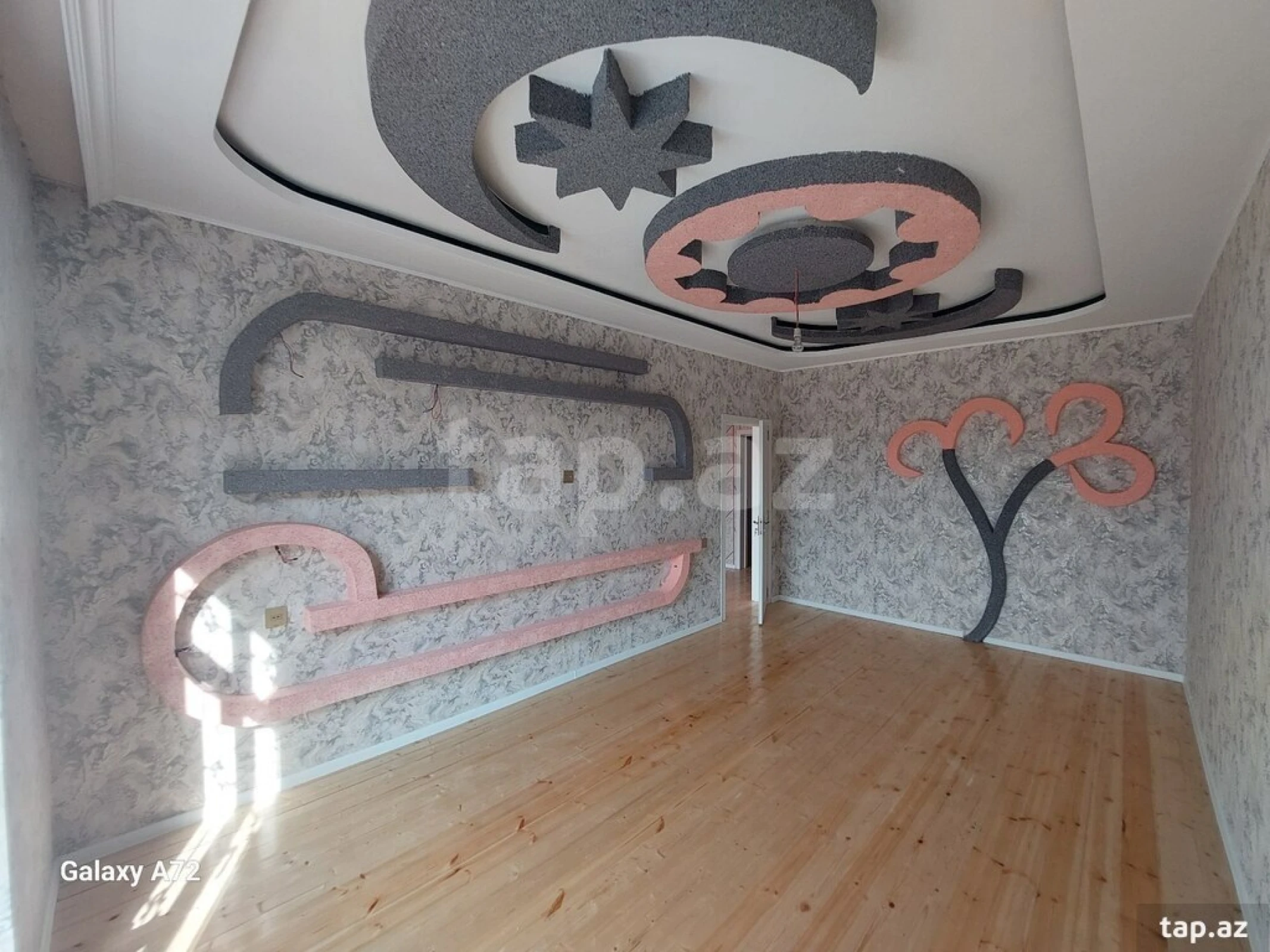 Satılır 3 otaqlı həyət evi