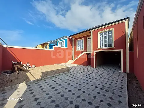 Satılır 3 otaqlı həyət evi
