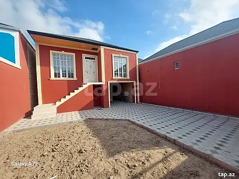 Satılır 3 otaqlı həyət evi