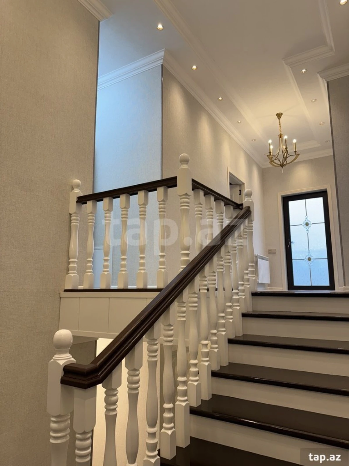 Kirayə verilir 4 otaqlı həyət evi