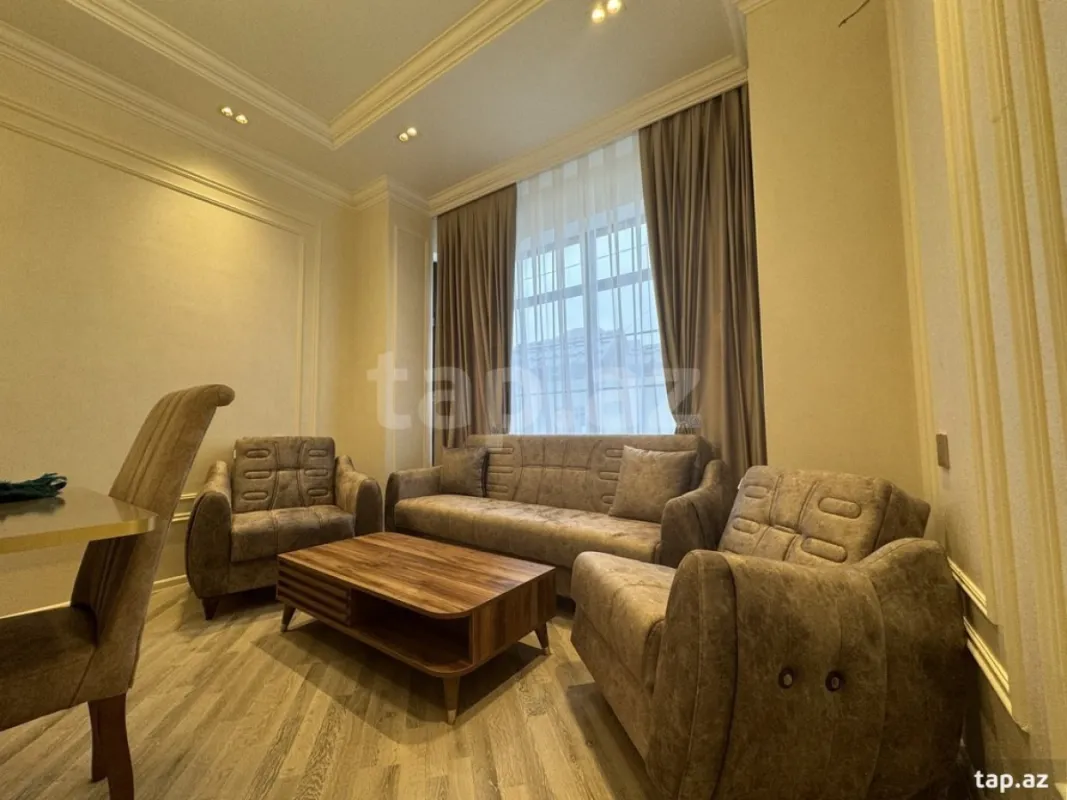 Kirayə verilir 4 otaqlı həyət evi