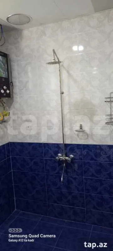 Kirayə verilir 3 otaqlı həyət evi