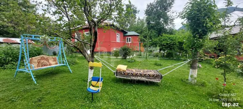 Kirayə verilir 2 otaqlı həyət evi — Qəbələ 2 otaq