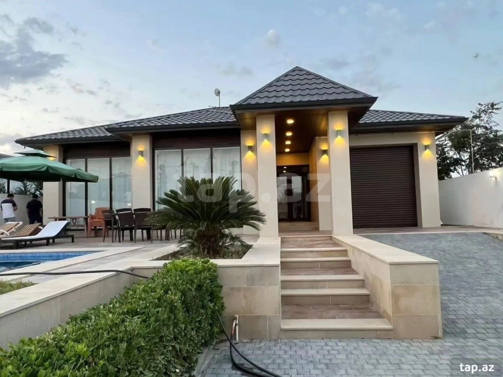 Kirayə verilir 4 otaqlı həyət evi 200 m²