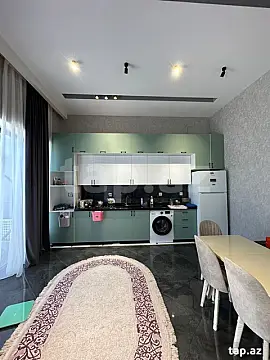 Kirayə verilir 4 otaqlı həyət evi 200 m²