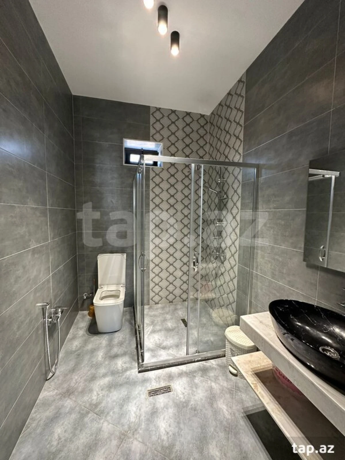 Kirayə verilir 4 otaqlı həyət evi 200 m²