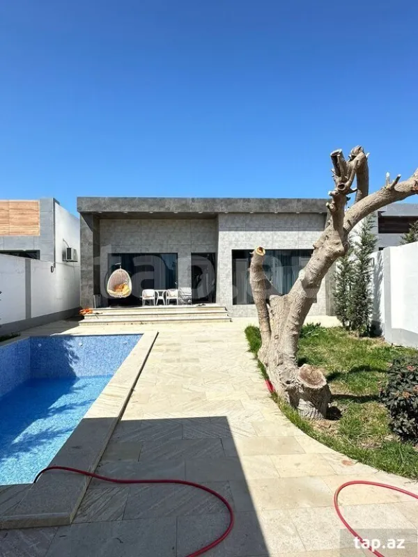 Kirayə verilir 4 otaqlı həyət evi 200 m²