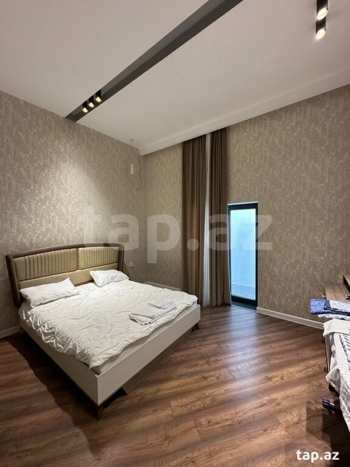 Kirayə verilir 4 otaqlı həyət evi 200 m²