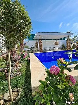 Kirayə verilir 4 otaqlı həyət evi 300 m²