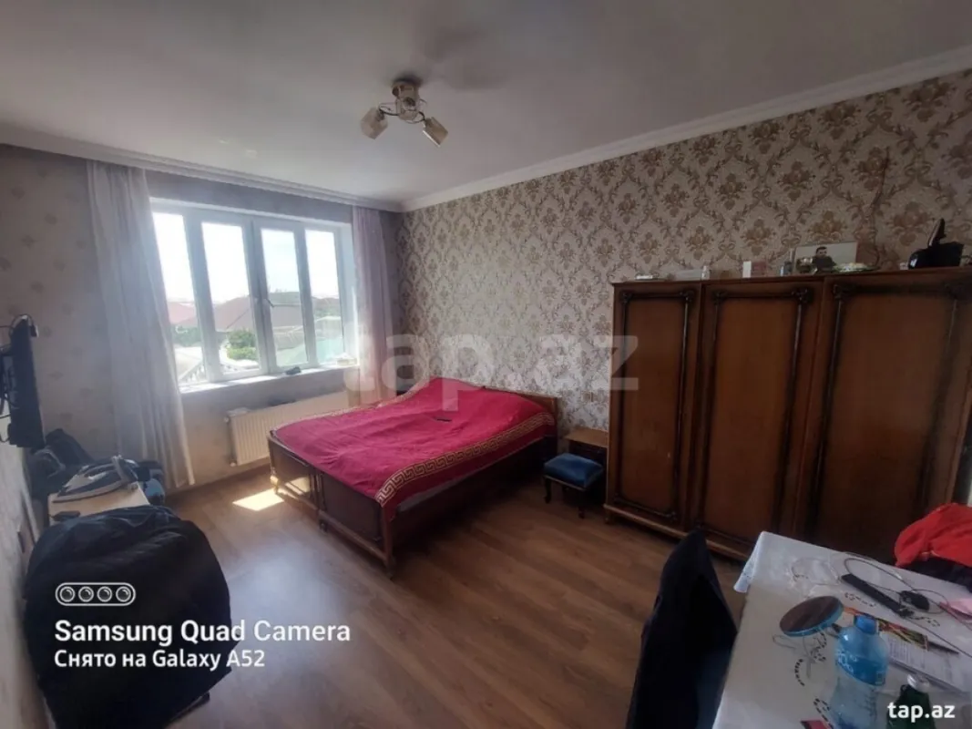 Satılır 7 otaqlı həyət evi