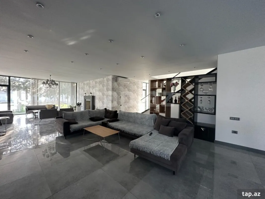 Kirayə verilir 4 otaqlı həyət evi 300 m²