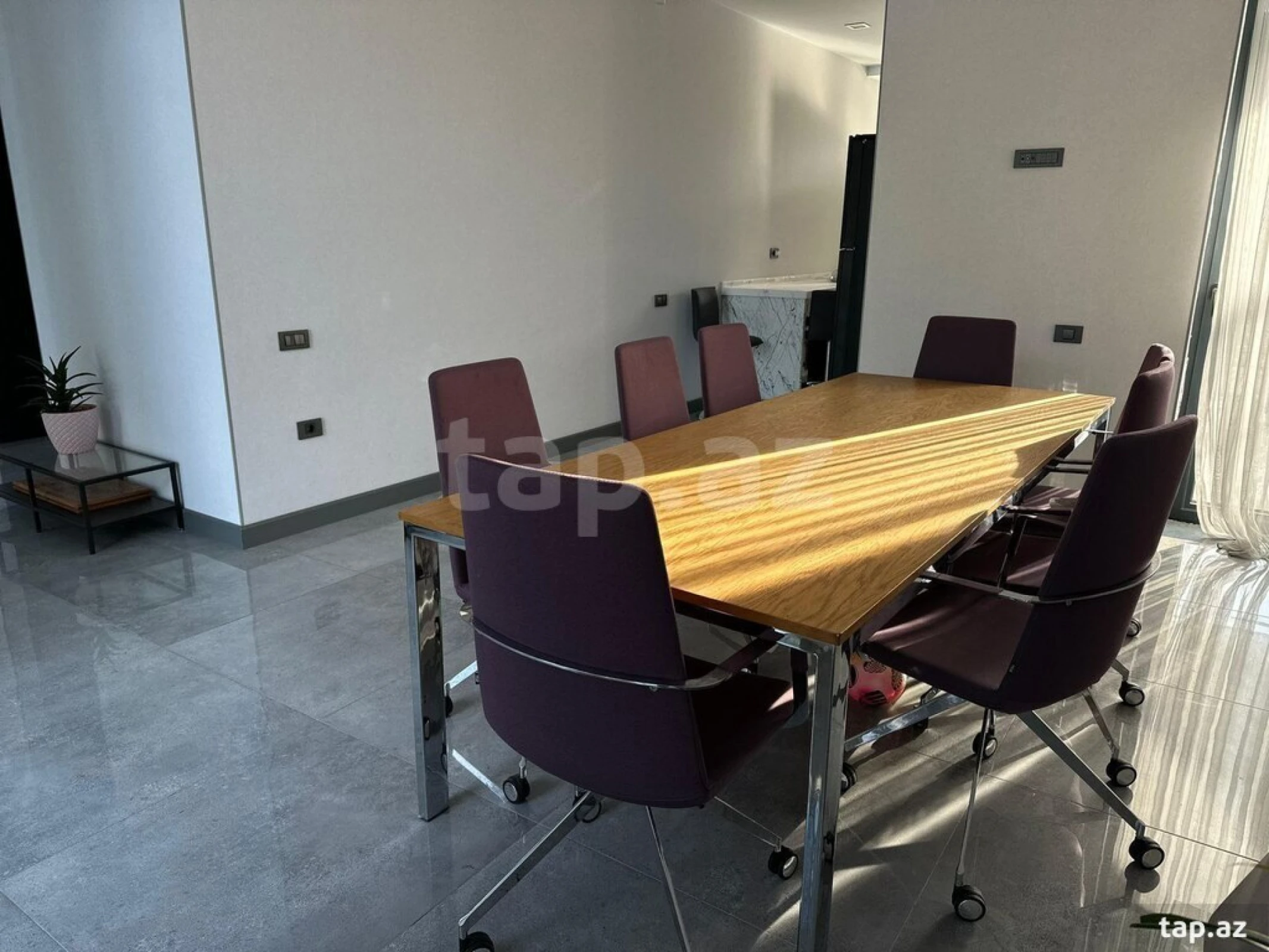 Kirayə verilir 4 otaqlı həyət evi 300 m²