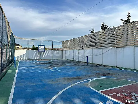 Kirayə verilir 4 otaqlı həyət evi 300 m²