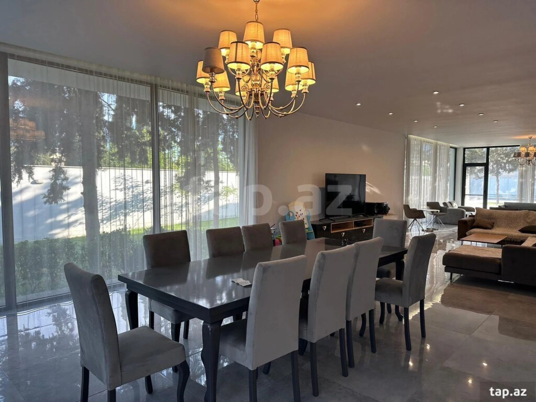 Kirayə verilir 4 otaqlı həyət evi 300 m²