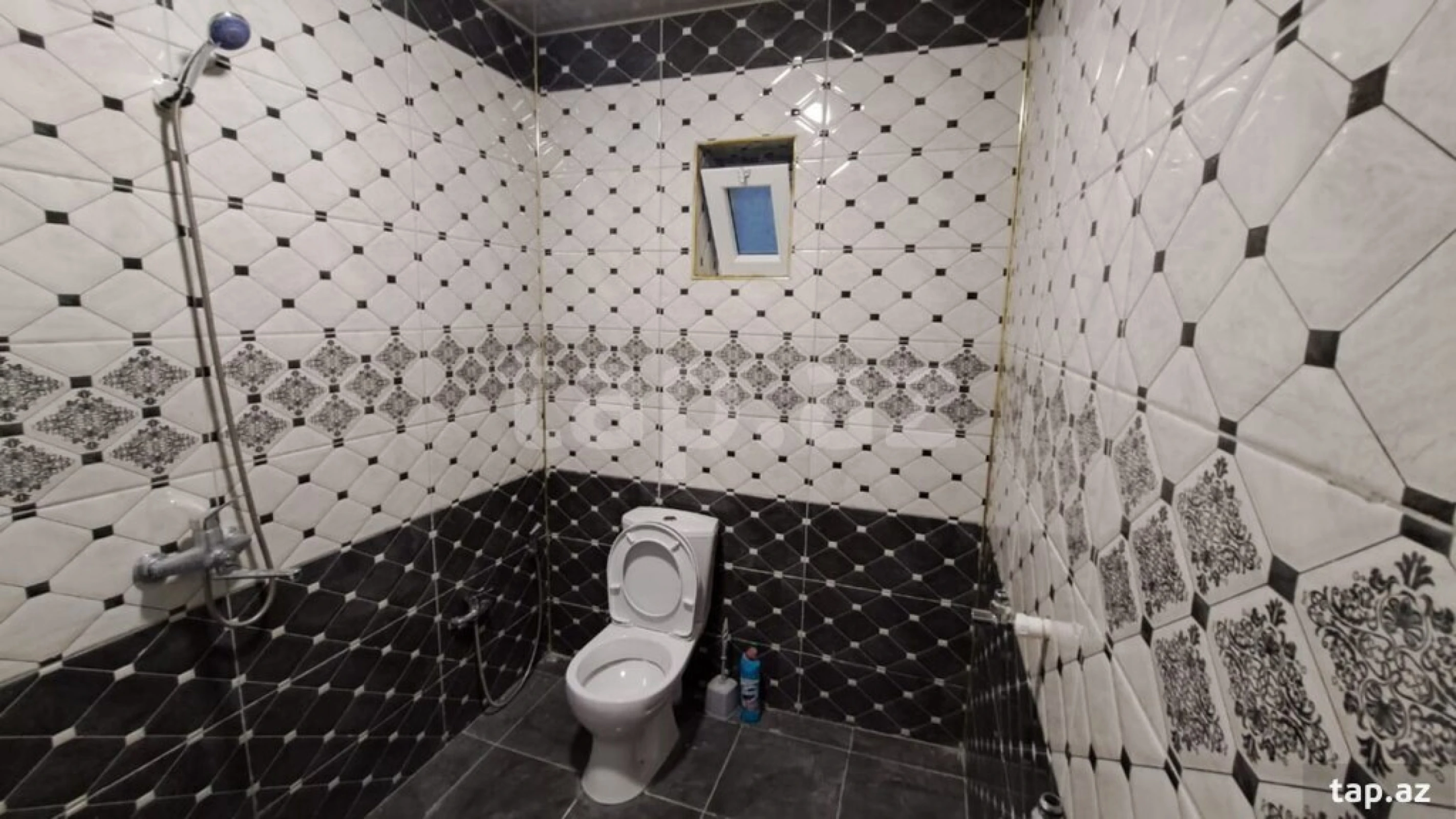 Kirayə verilir 4 otaqlı həyət evi