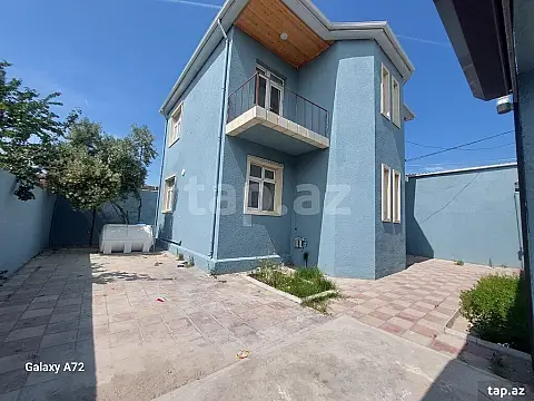 Satılır 5 otaqlı həyət evi