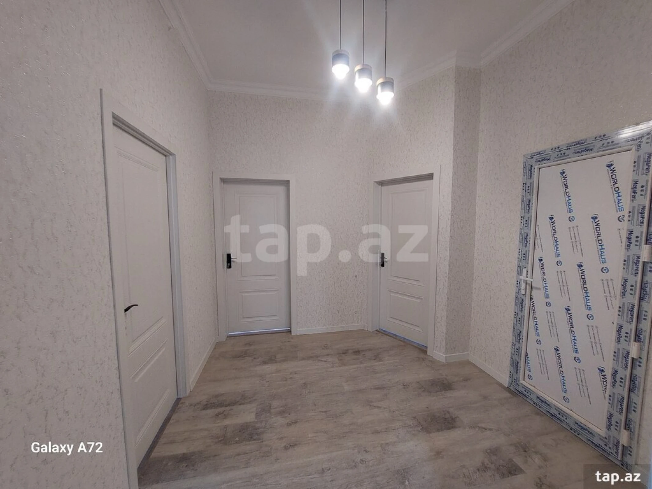 Satılır 5 otaqlı həyət evi