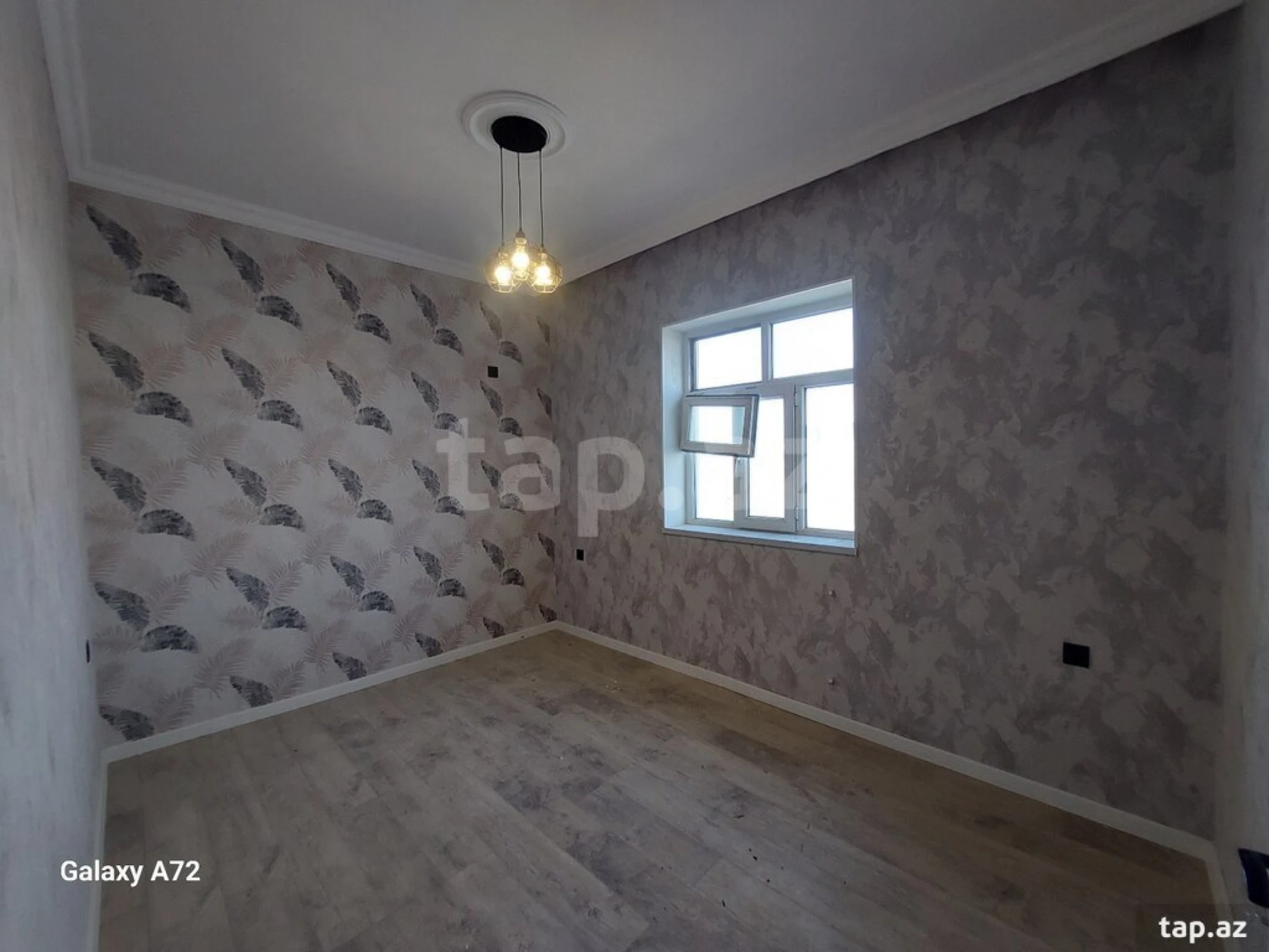 Satılır 5 otaqlı həyət evi