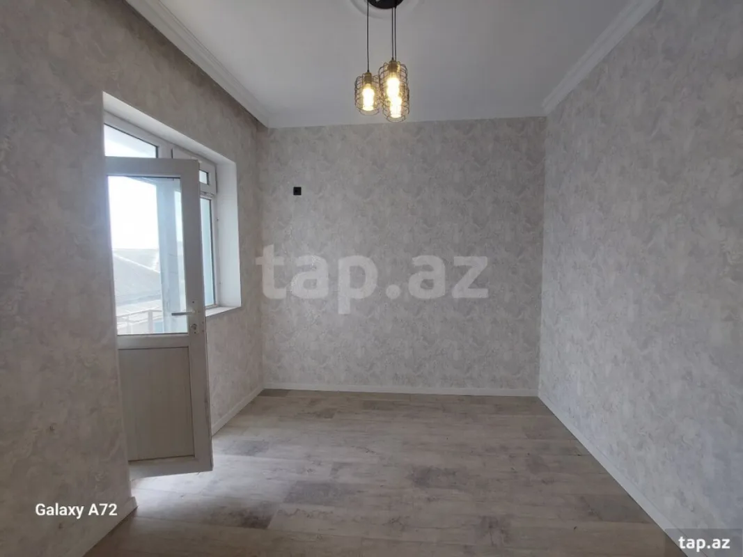 Satılır 5 otaqlı həyət evi