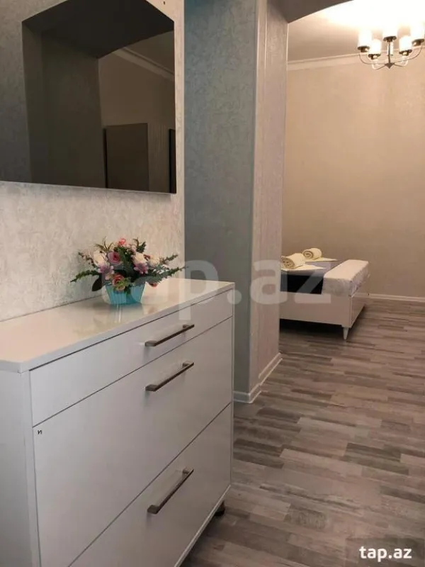Kirayə verilir 1 otaqlı mənzil 40 m²
