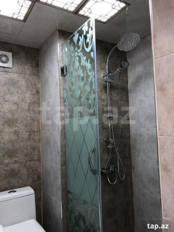 Kirayə verilir 1 otaqlı mənzil 40 m²