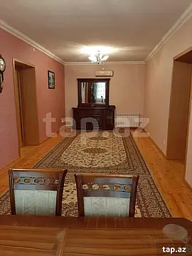 Satılır 6 otaqlı həyət evi