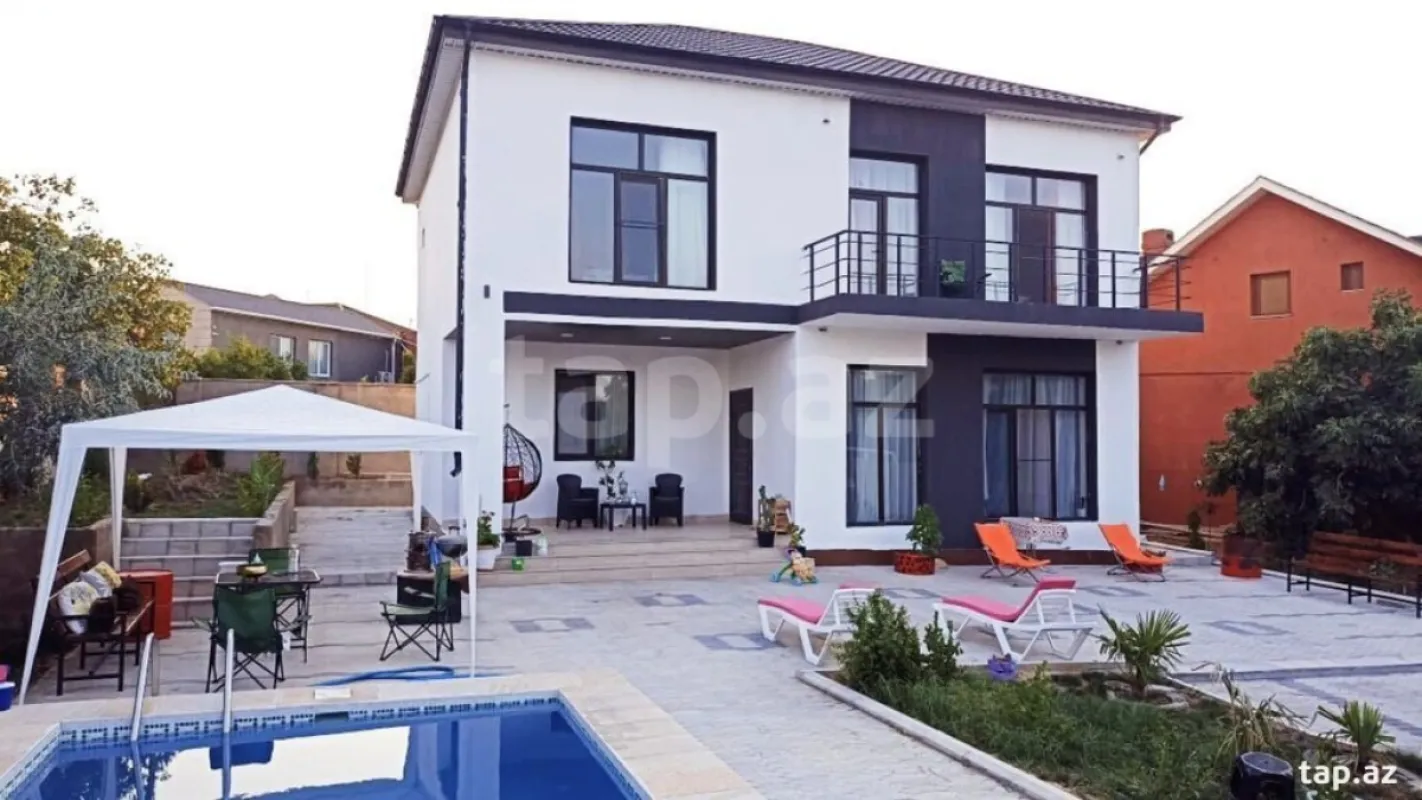 Kirayə verilir 4 otaqlı həyət evi 200 m²