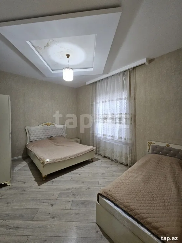 Kirayə verilir 3 otaqlı həyət evi