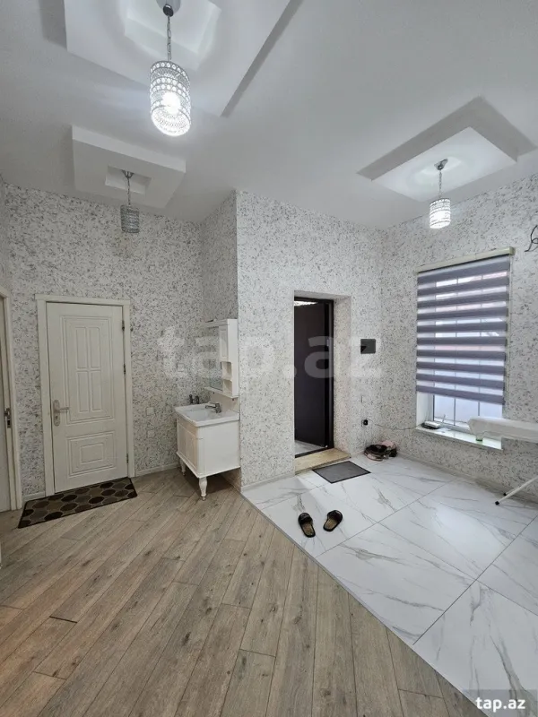 Kirayə verilir 3 otaqlı həyət evi