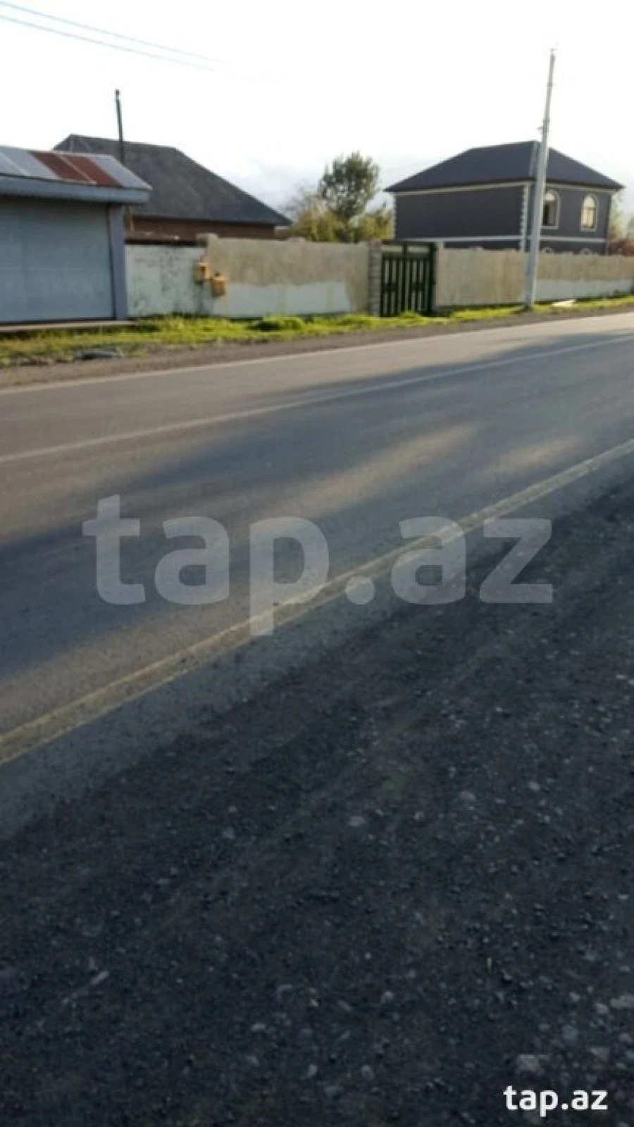 Satılır 2 otaqlı həyət evi