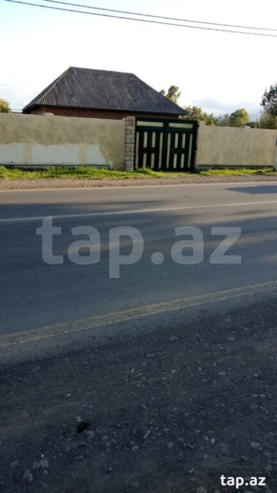 Satılır 2 otaqlı həyət evi