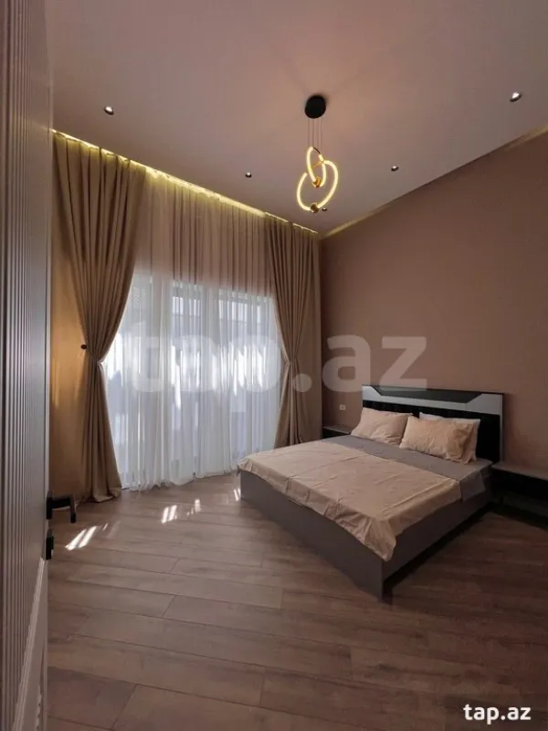 Kirayə verilir 4 otaqlı həyət evi